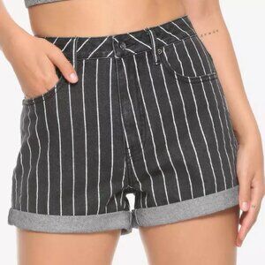 Hot Topic HT Denim Washed Black & White Pinstripe Mom Shorts Goth Punk Emo Sz 9